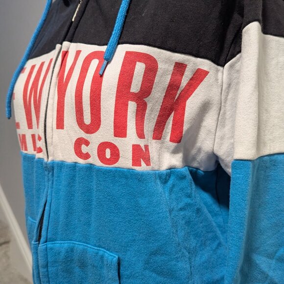 NYCC 2023 Exclusive Hoodie Small — New York Comic Con Zip-Up — Rare Ltd edition - Picture 3 of 9